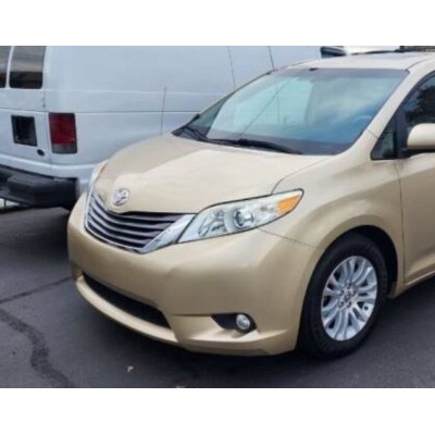2011 Toyota Sienna XLE 丰田八座、售价12995图1